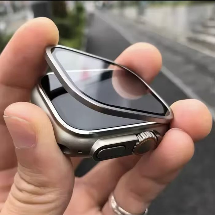 Стъклен протектор с титаниевa рамка за Apple Watch ULTRA 1/2/3