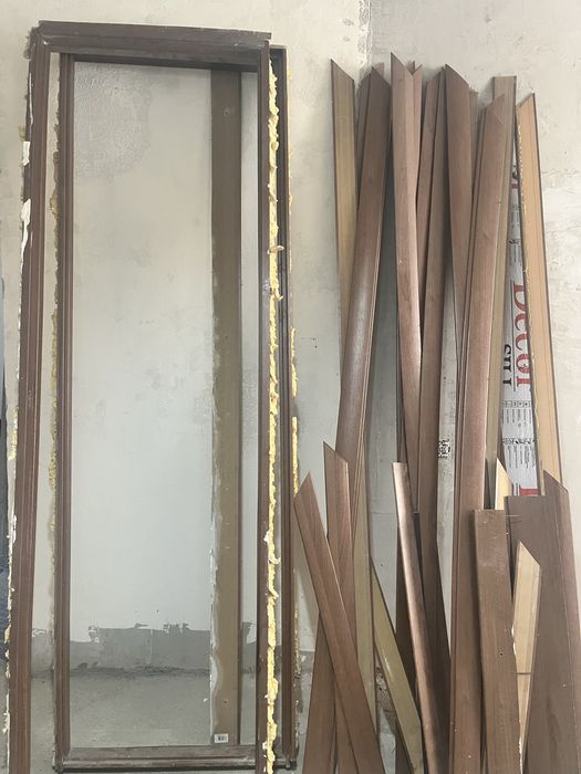 Продам Двери и комплектующие , только самовывоз