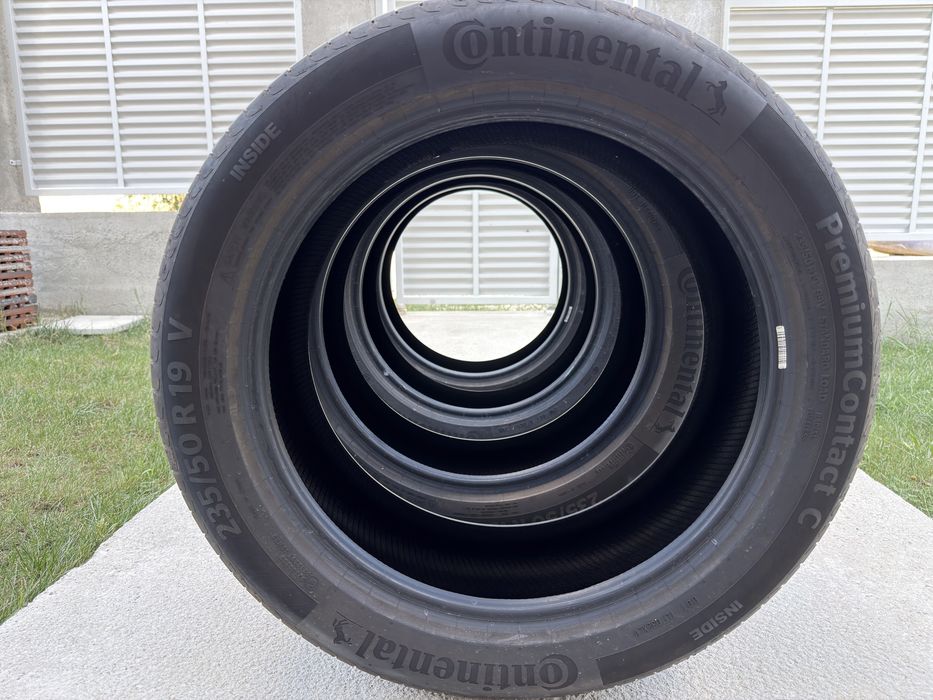Set 4 anvelope de vara CA NOI Continental PremiumContact C 235/50 R19 99V