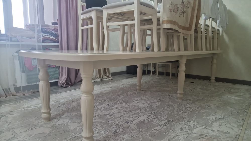 Продам стол стулья