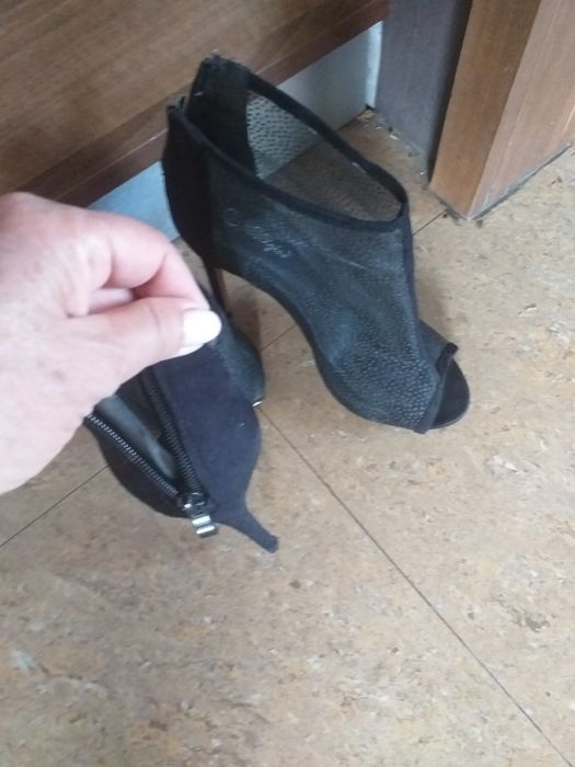 Боти, много леки ,платформи, обувки