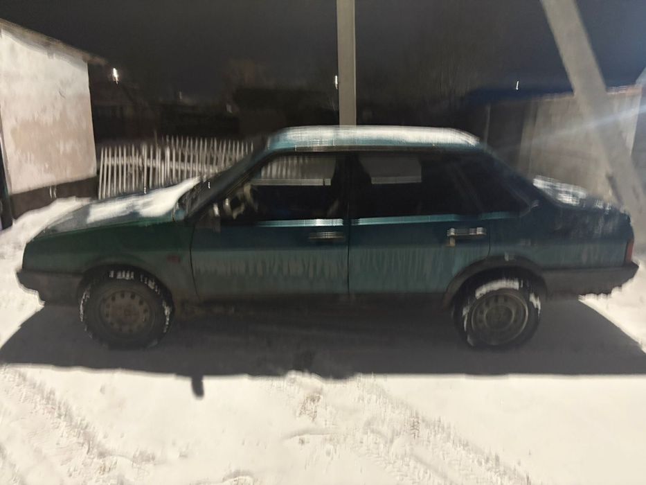 Продаётся ваз 2109 хорошем состоянии.