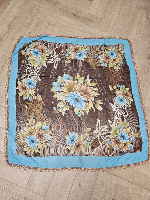 Дамски шалове 3 бр.