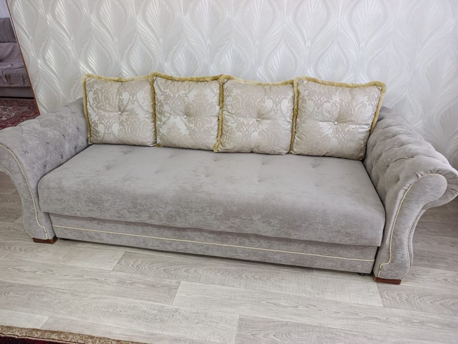 Продам новый диван