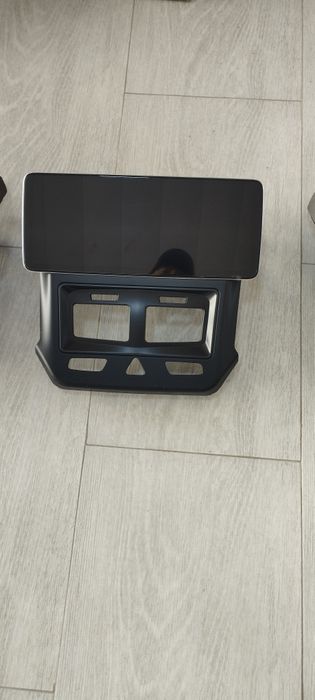 Магнитола 13 дюйм 8 и 4 ядер 4/64г, 6/128г WiFi 4G сим CarPlay янги