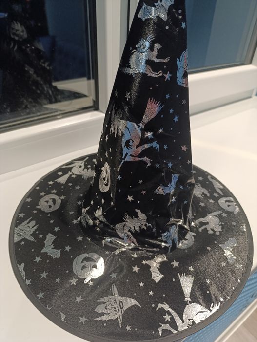 Карнавальные шляпы-колпак, качество идеальное,с принтом