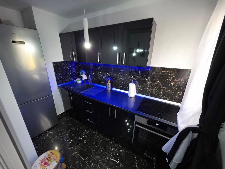 Se închiriază apartament