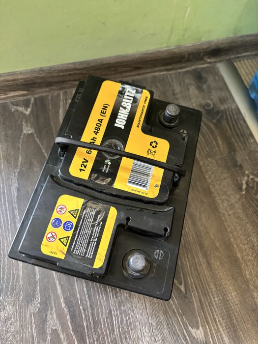 Акумулатор JOHN BLITZ