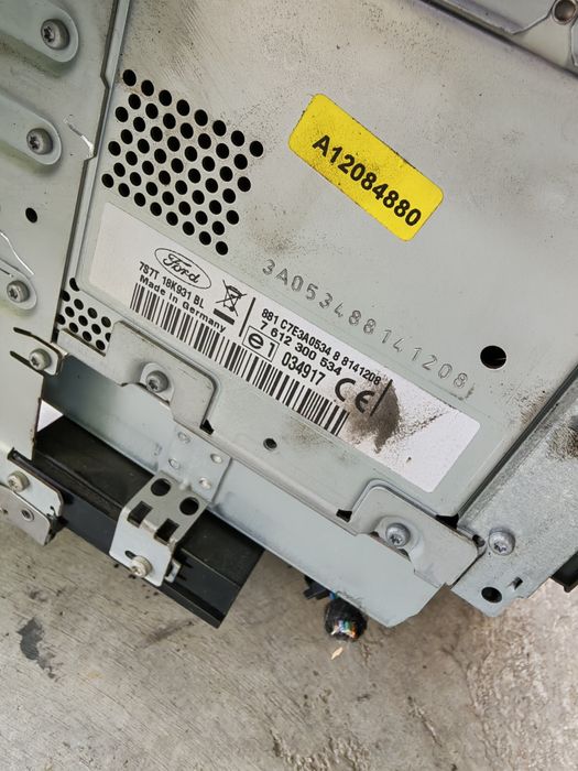 Radio cd navigație Ford Mondeo Mk4 400lei