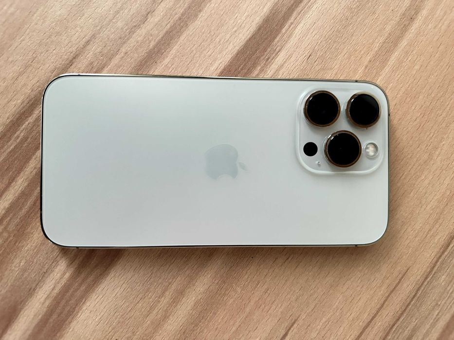 Iphone 13 PRO Gold Impecabil, 128GB, Baterie 84% tine toata ziua