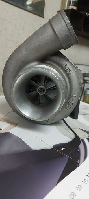 Продавам турбокомпресор китайско копие на Гарет GT 3584.