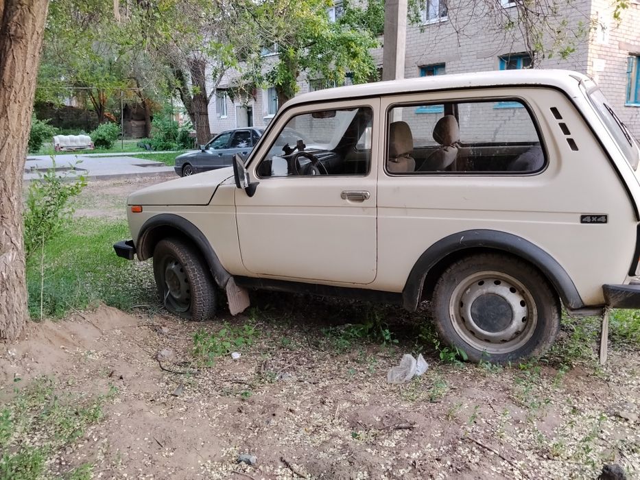 Продам ваз 21213