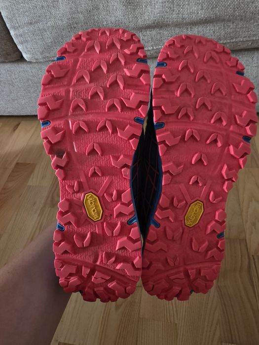 Vand adidasi The North Face,, marime 38