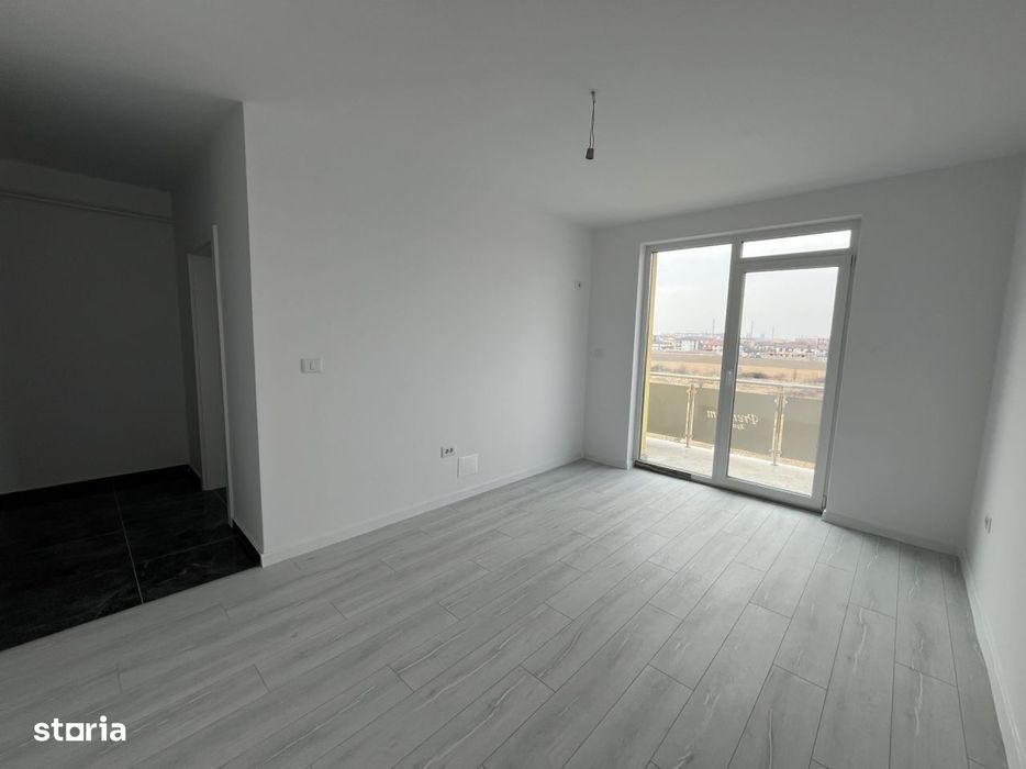 Decomandat, Apartament Cu 3 Camere, Giroc