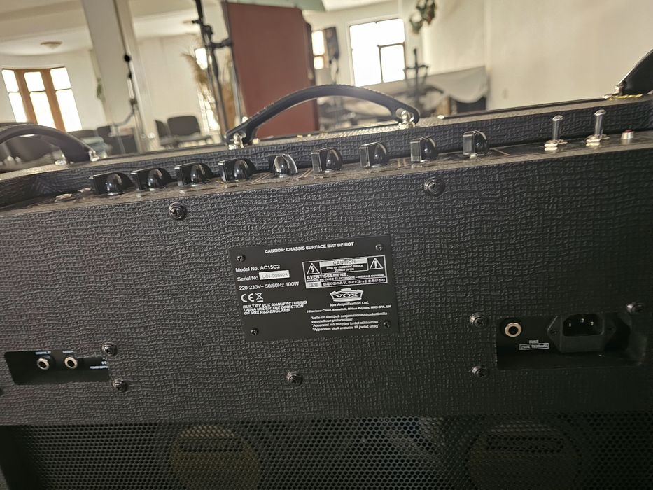 Усилвател за китара Vox AC 15 C2