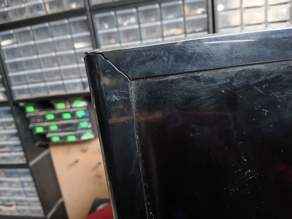 Smart телевизор Samsung 32"