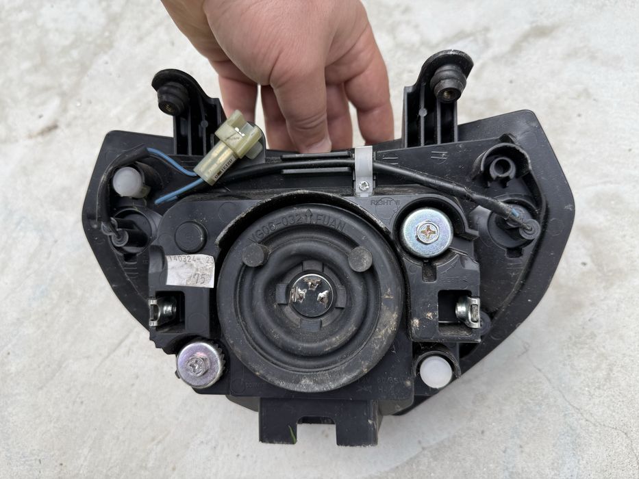 Фарове за honda cbr1000 rr ,Yamaha mt09, Kawasaki zx10r ,Bmw s1000rr