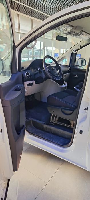 Минивэн JAC M3 plus