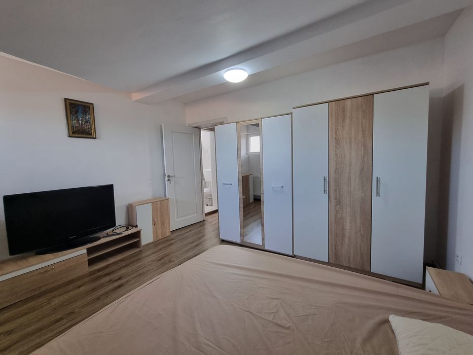Inchiriere apartament,cu două camere,Mansardă,Str. Magrini Târgoviște