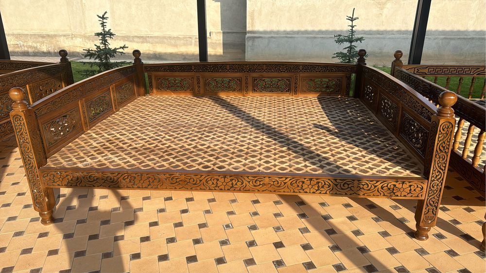 Тапчан тапчан тапчан