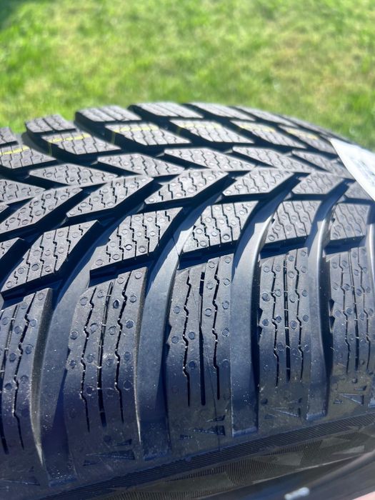 Anvelopa iarna Nokian recomandat SUV (Volvo)