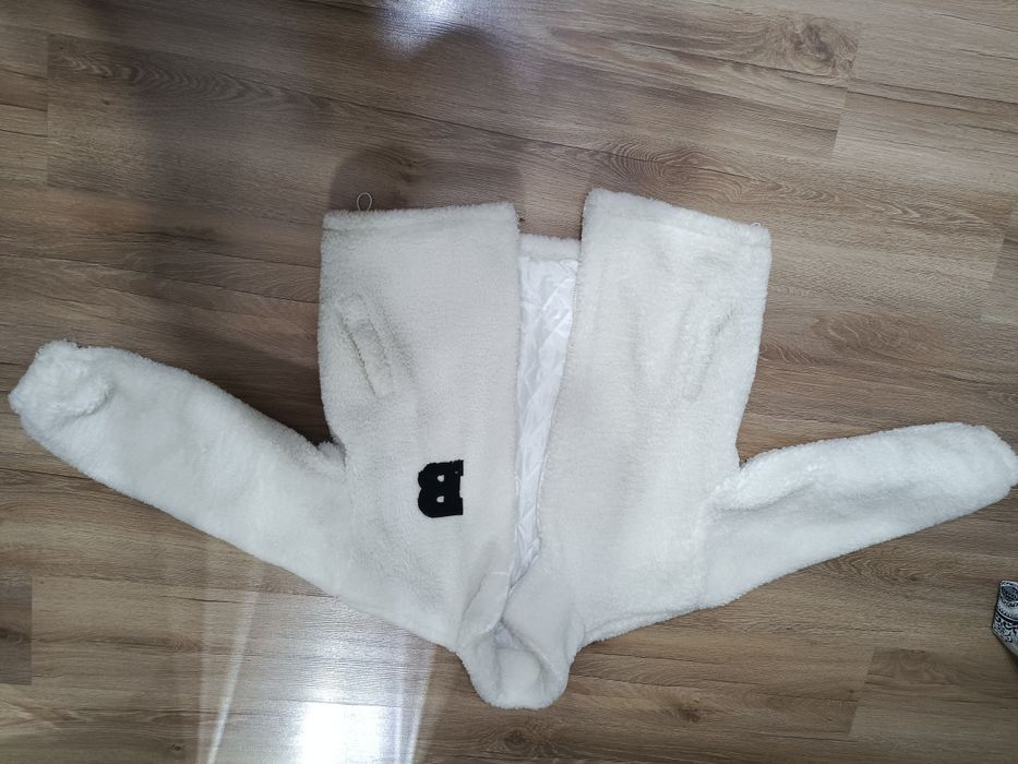 Стильная теплая куртка тедди