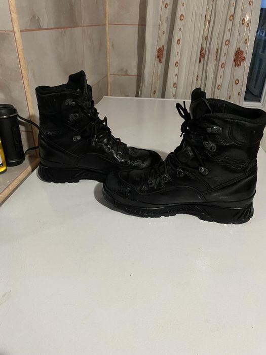 Vând bocanci haix barbați nr 43