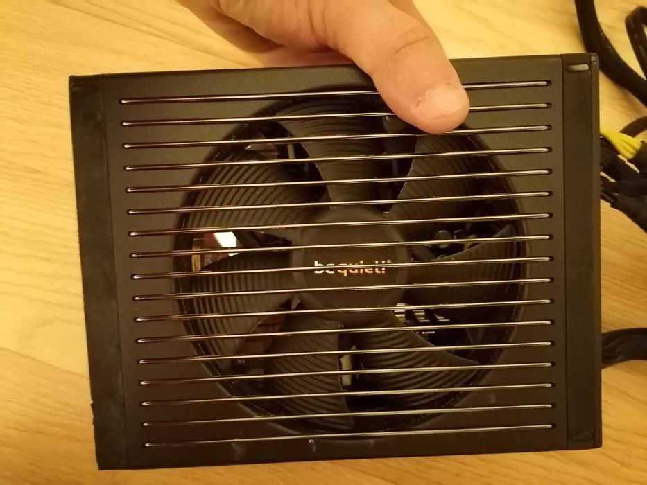 Sursa folosita profesionala silentioasa be quiet! Dark Power Pro 1000W