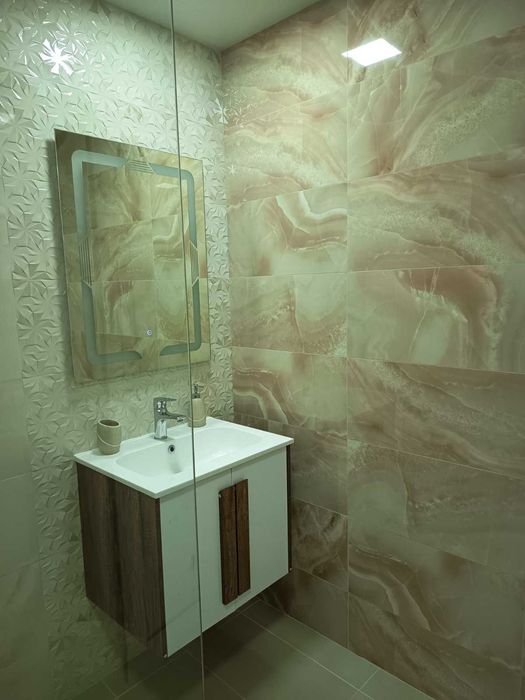 Дава се под наем Двустаен апартамент в Варна, Младост 1 - 60 кв.м за 797.64 € - Снимка #9