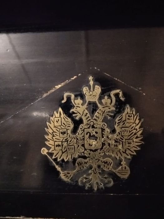 Антикварное пианино F Muhlbach