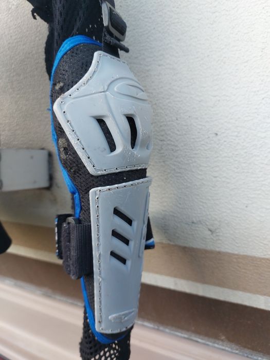 Armură Moto AXO Air Cage – Protecție Integrală Enduro/Motocross Xs.