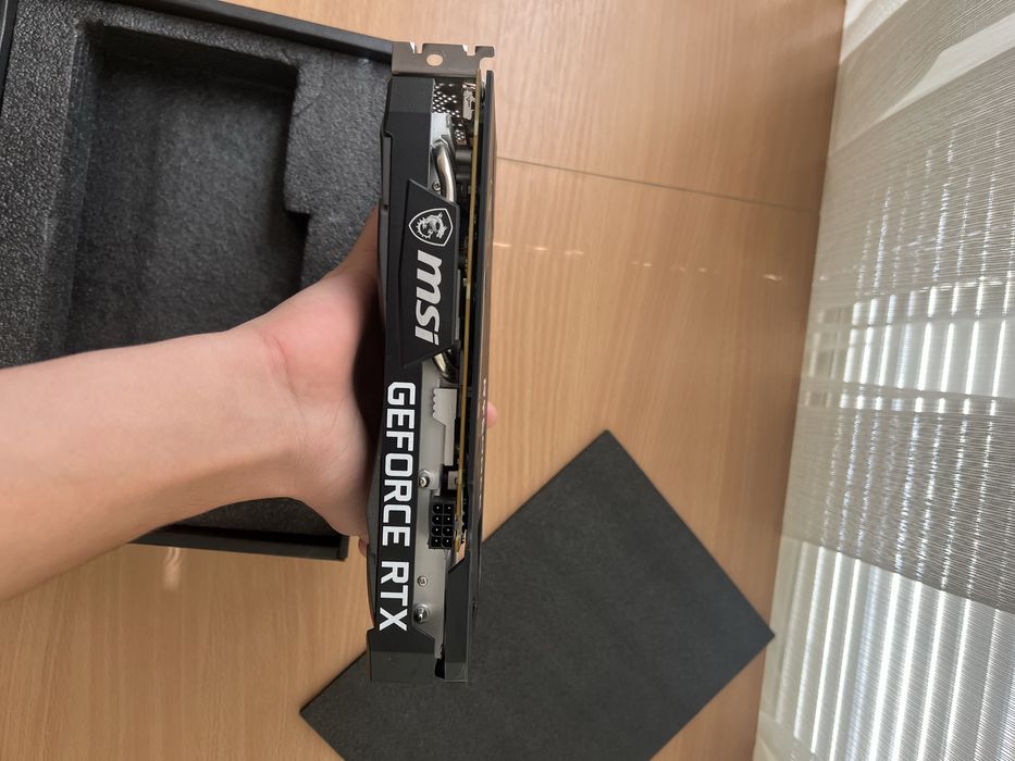 Предлагам msi ge force rtx3060 ventus 2 oc 12 gb картата е в гаранция