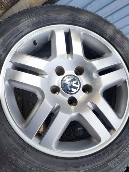 Диски R18 Touareg Original + Резина