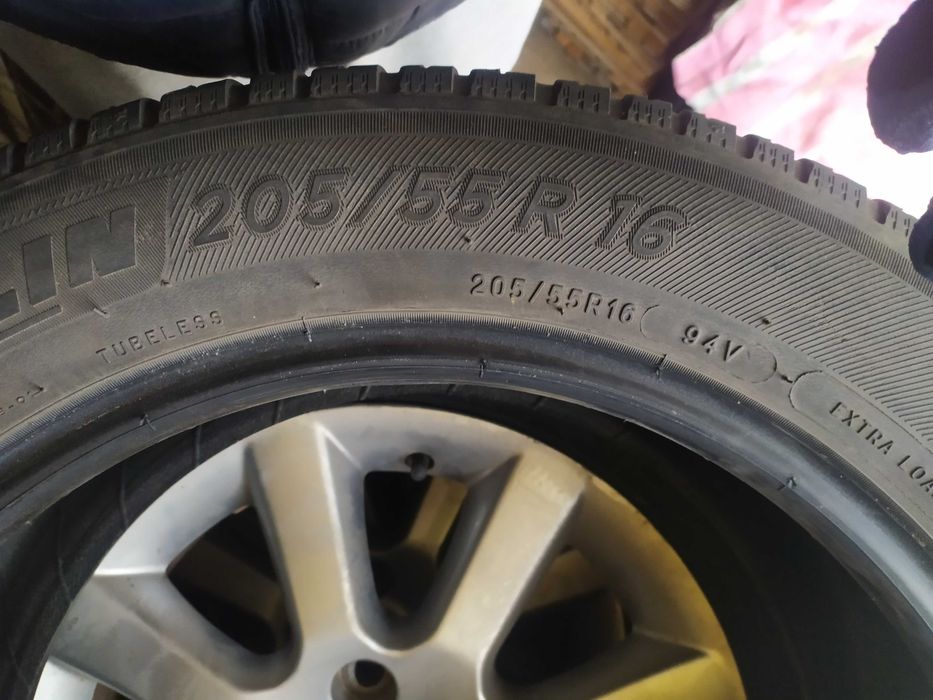 Все сезонни гуми Мишелин