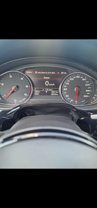 Vând audi a8 matrix