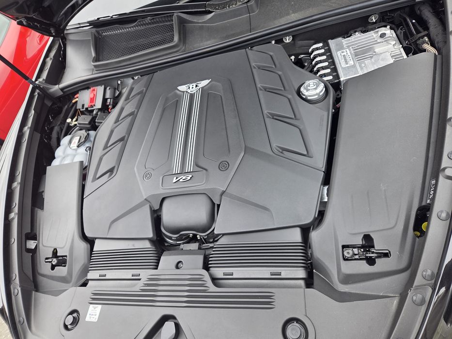 Bentley Bentayga Azure V8 4wd