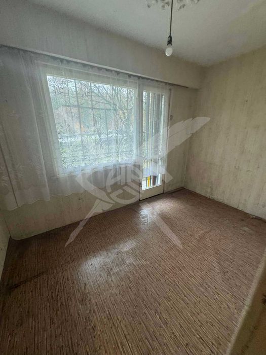 Продава се Двустаен апартамент в Варна, Аспарухово - 62 кв.м за 1463 €/кв.м - Снимка #1