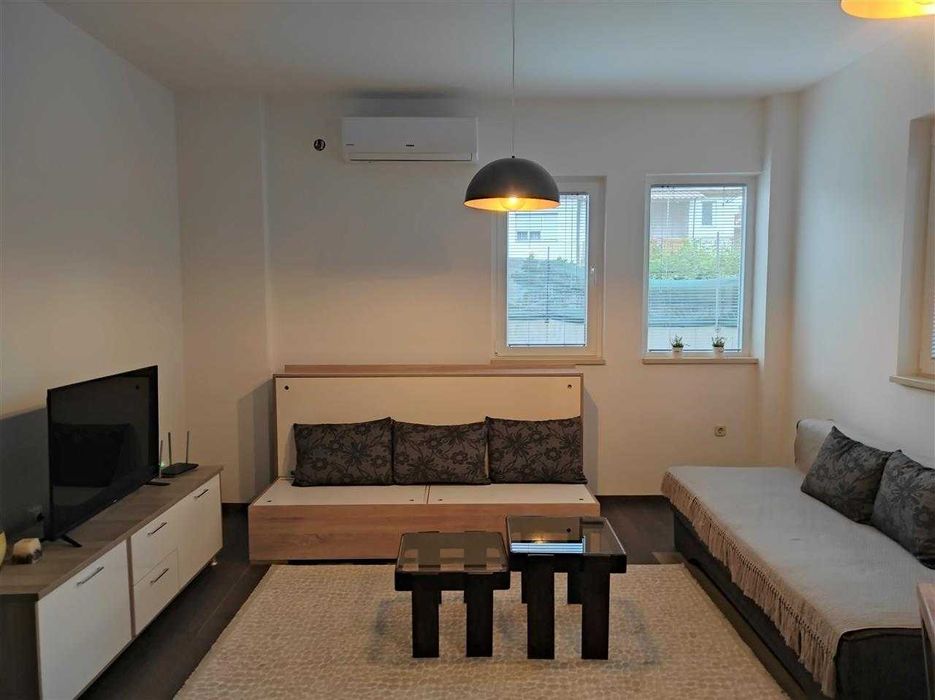 Двустаен имот в Център-ЦУМ