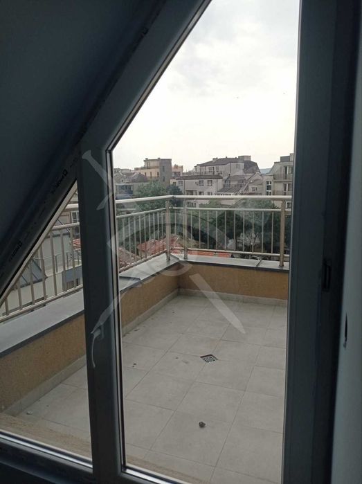 Продава се Двустаен апартамент в Варна, Автогара - 68 кв.м за 1236 €/кв.м - Снимка #5