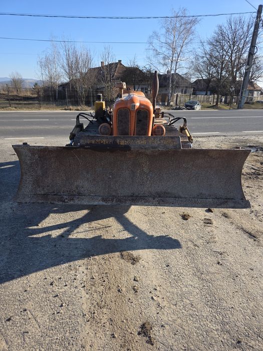Tractor Fiat 451 Senilat cu lama buldozer