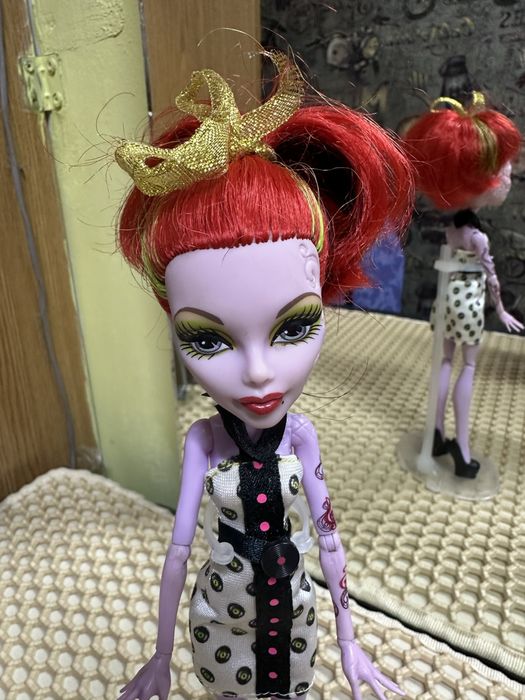 Продам куклу  монстр хай!
