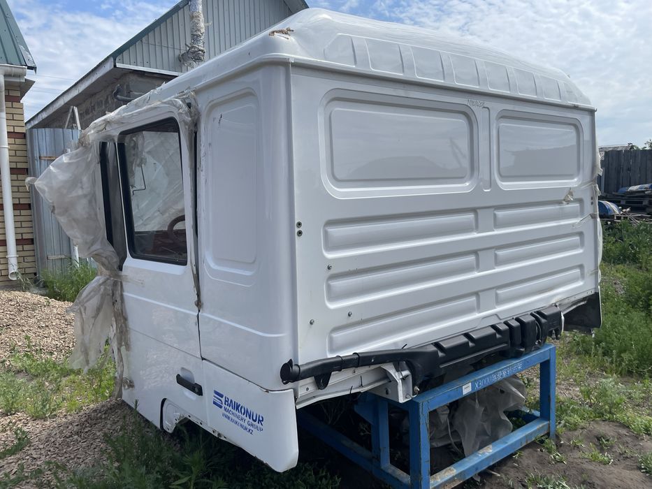 Продам кабину Shacman шахман F3000