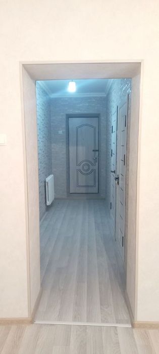 ПРОДАЁТСЯ 1-комнатная, кирпич, ремонт, Ялангач массив 37000!