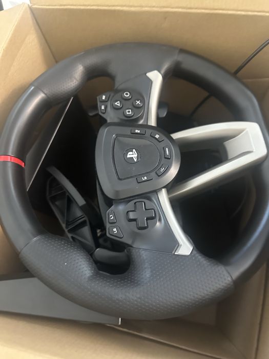Volan RWA de gaming pt ps5/4 si pc