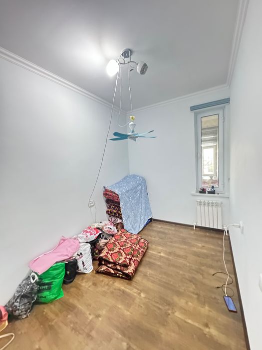 Продается ЖК Азия Хаус Новостройке квартира с ремонтом  2/7/8  42м2