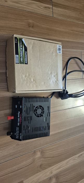 Incarcator LiPo Turnigy automodele Traxxas hobby