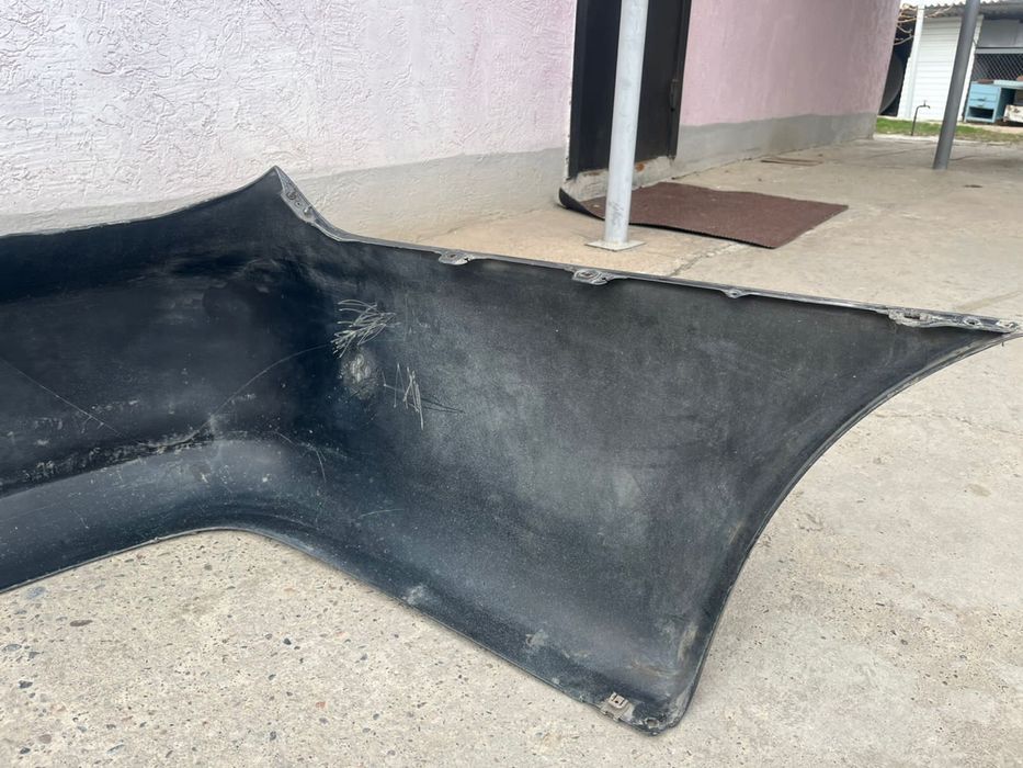 Задний бампер камри 35