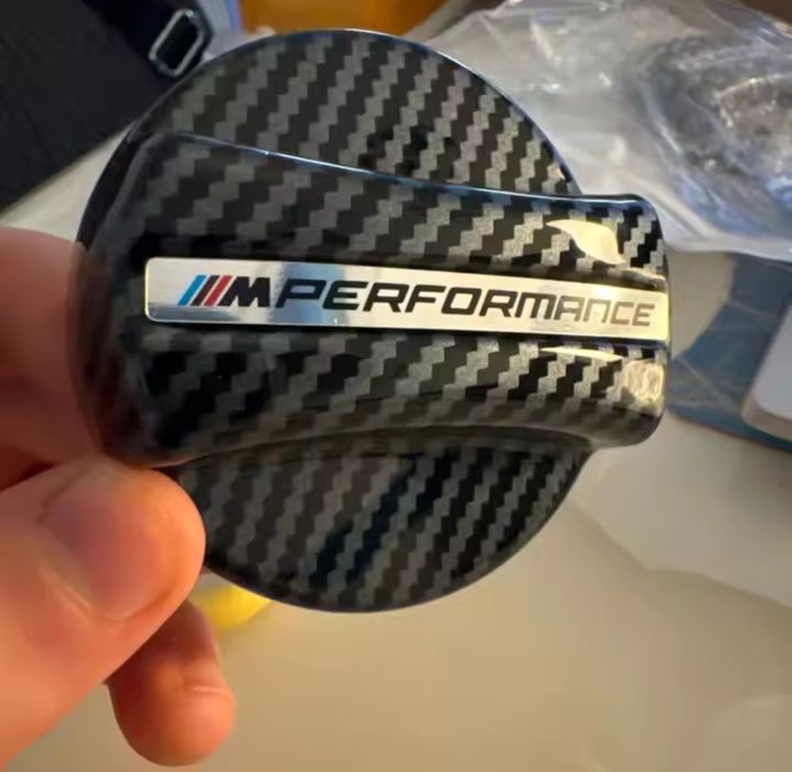 M performance карбонова капачка бмв резервоар