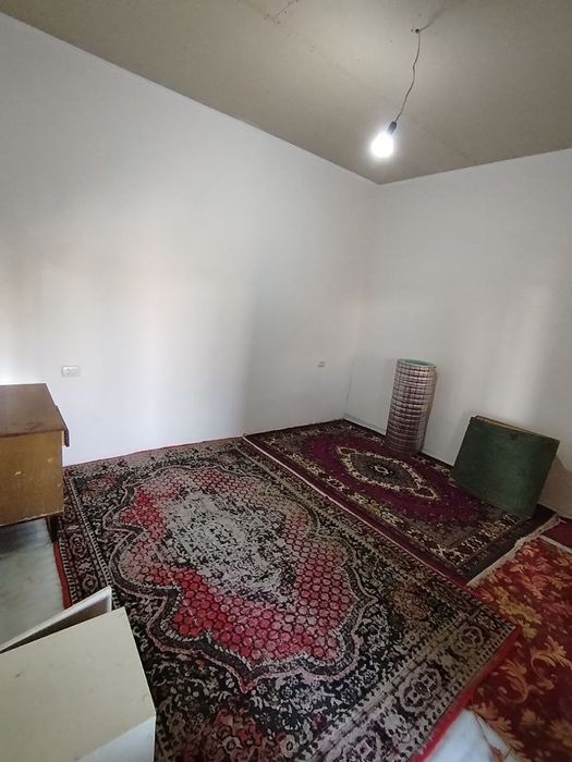 Ижарага хона берилади, тёплий пол килинган