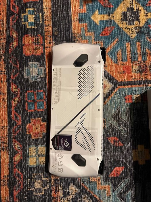 Asus ROG Ally z1 Extreme